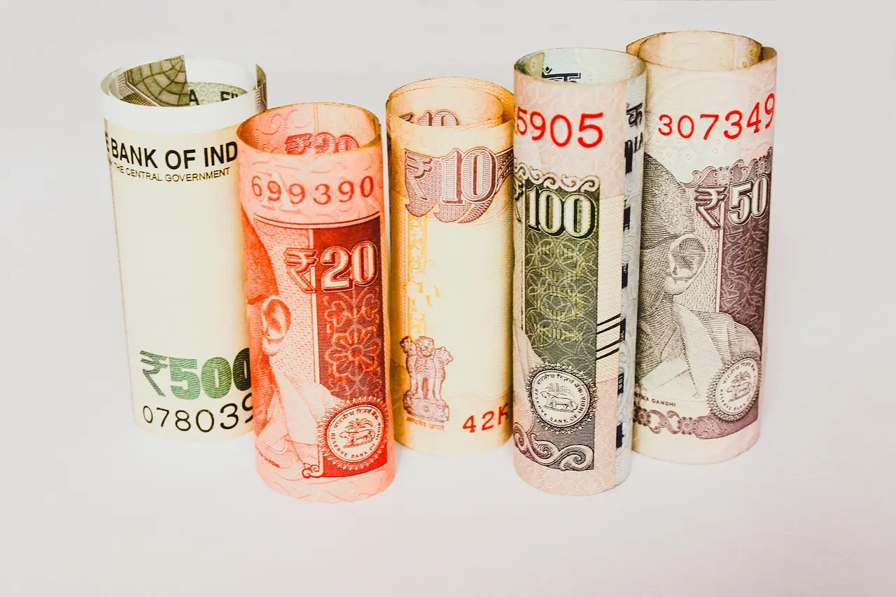 balancing rewards cards with simple finances