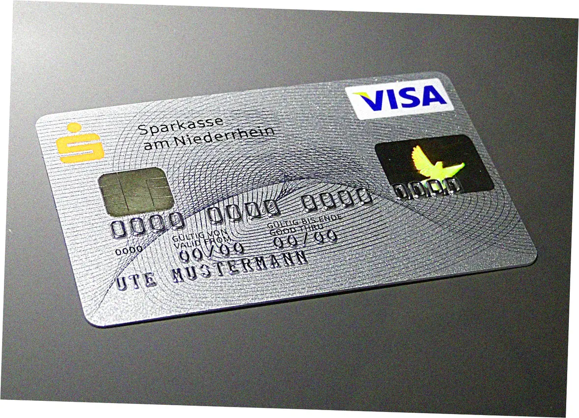 What's the application process for Avant credit card?