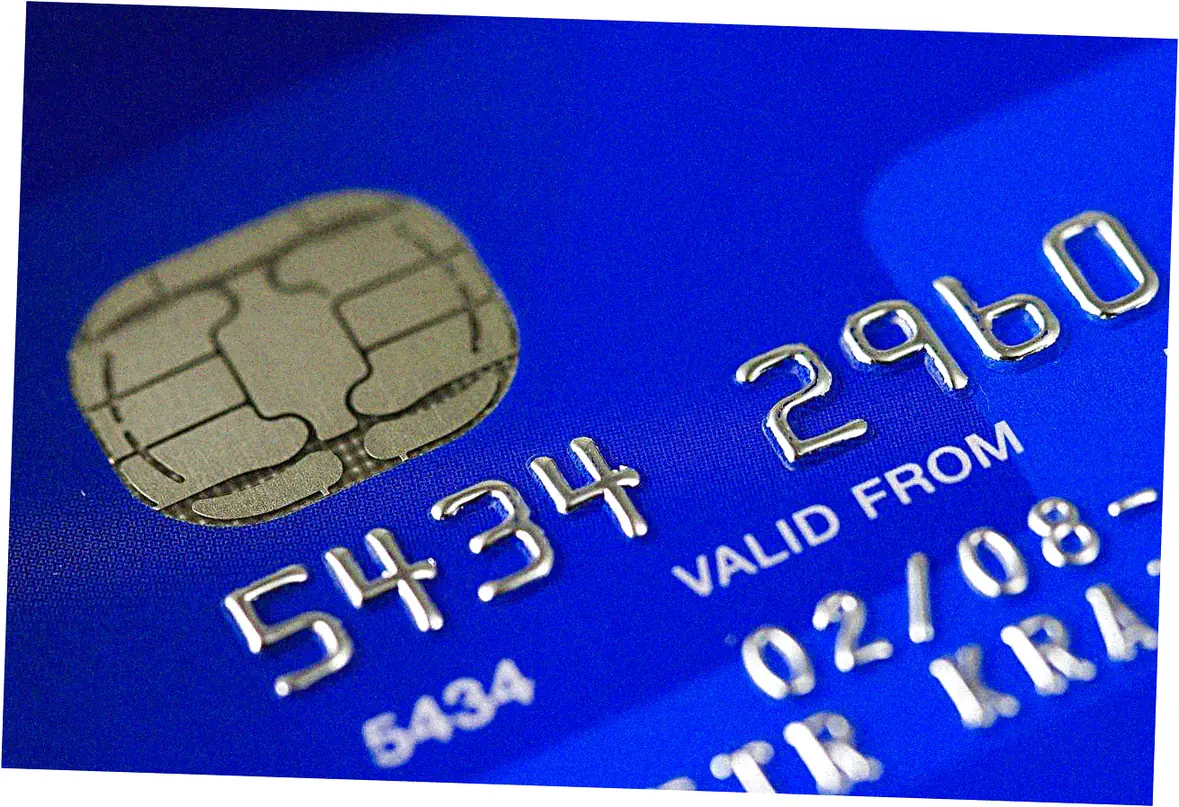 Using virtual card numbers with Apple Cash and digital wallets