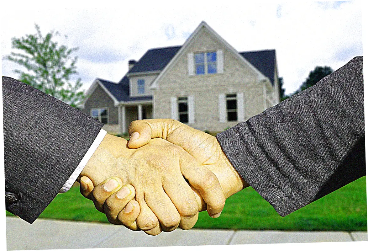 Using business credit card rewards for real estate marketing