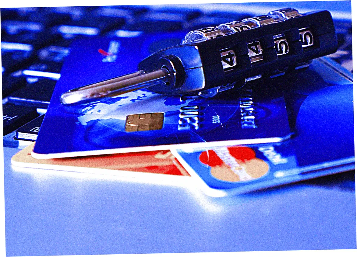 Spun credit card customer service response times