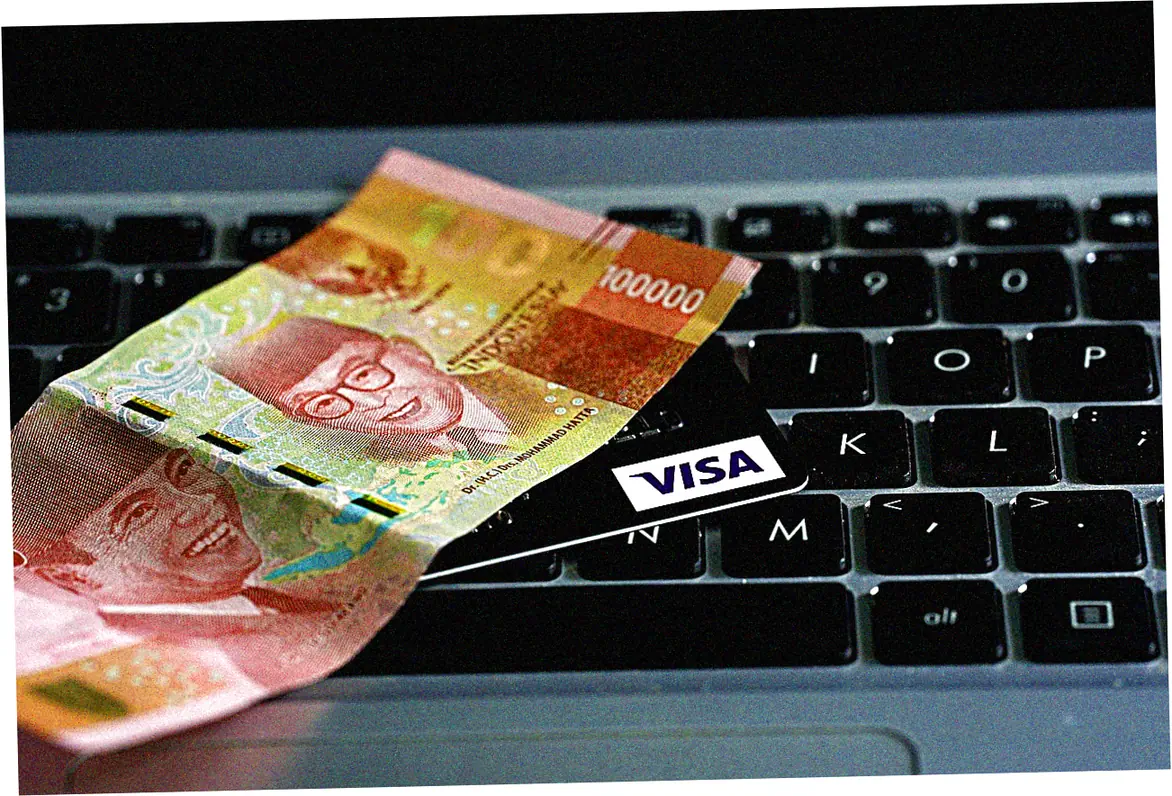 Visa Signature cards give you more than just cash back rewards.