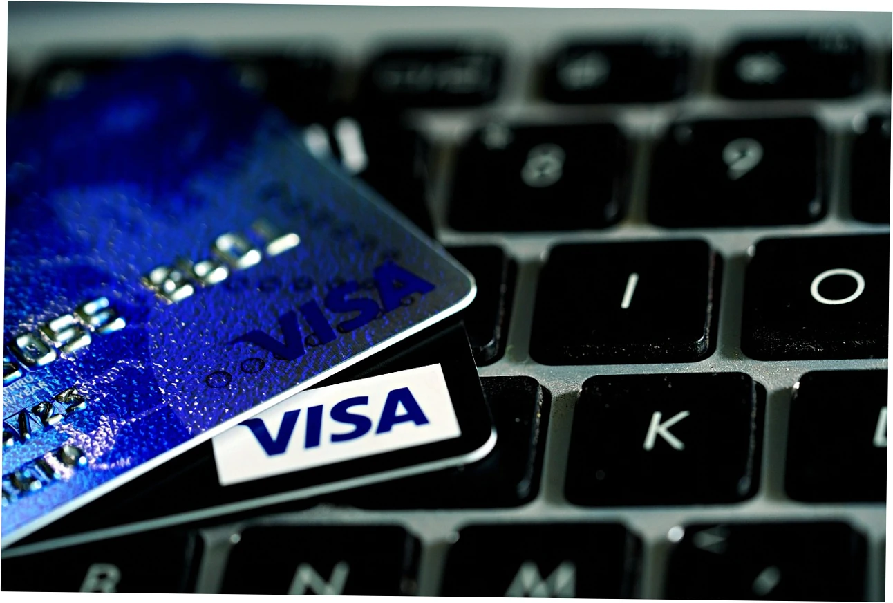 What Exactly Are Business Travel Credit Cards?