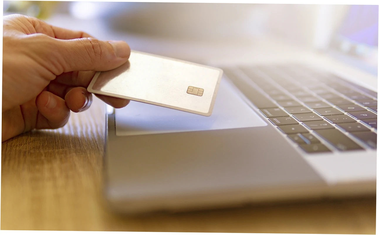 What Exactly Is a Starter Credit Card?