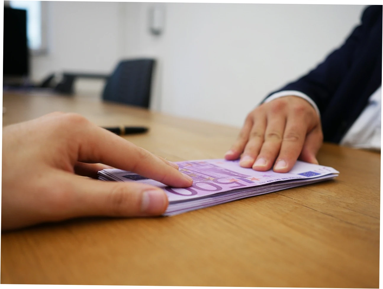 Common Mistakes When Registering Credit Cards